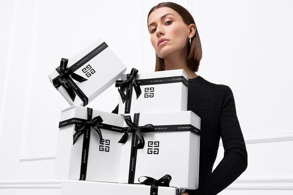 GIVENCHY Beauty background